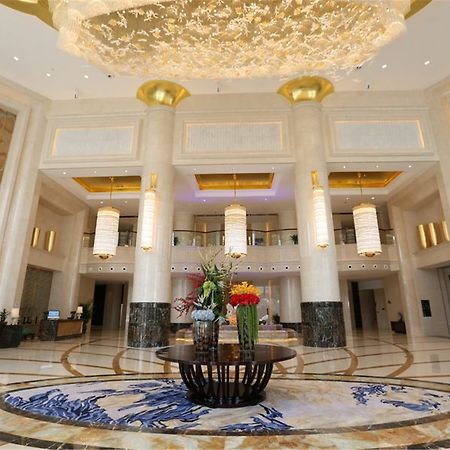 Bosideng International Hotel Yangzhou Dış mekan fotoğraf